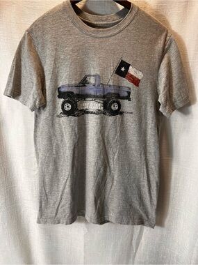 The Academy Brand Gray Crew Neck Graphic Tee